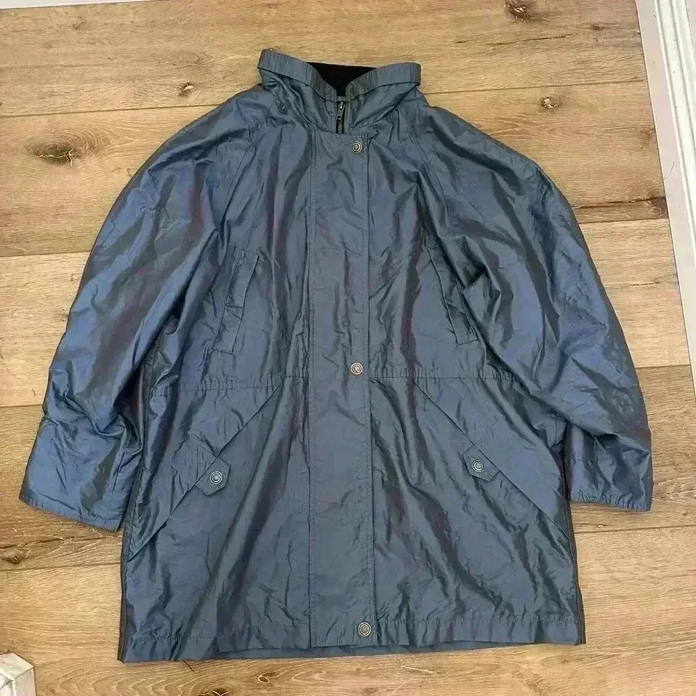 Vintage Y2K Men's Reflective Windbreaker Blue/Orange